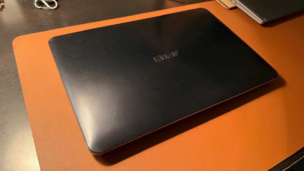 Portátil ASUS X555L + Rato