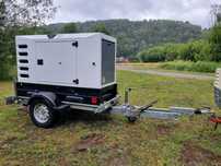 Mitsubishi SDMO R44 KV Agregat Prądotwórczy Generator Jezdny mobilny Jak Nowy z Norwegii  Zero zniszczeń Wycieków jak Nowy z Salonu Silnik Mitsubishi DEKRA serw