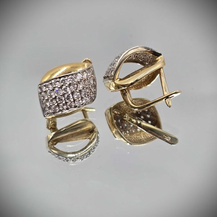 Złote Kolczyki Z Cyrkoniami Próba 585 14K Waga 5,54g Długość 1,5cm