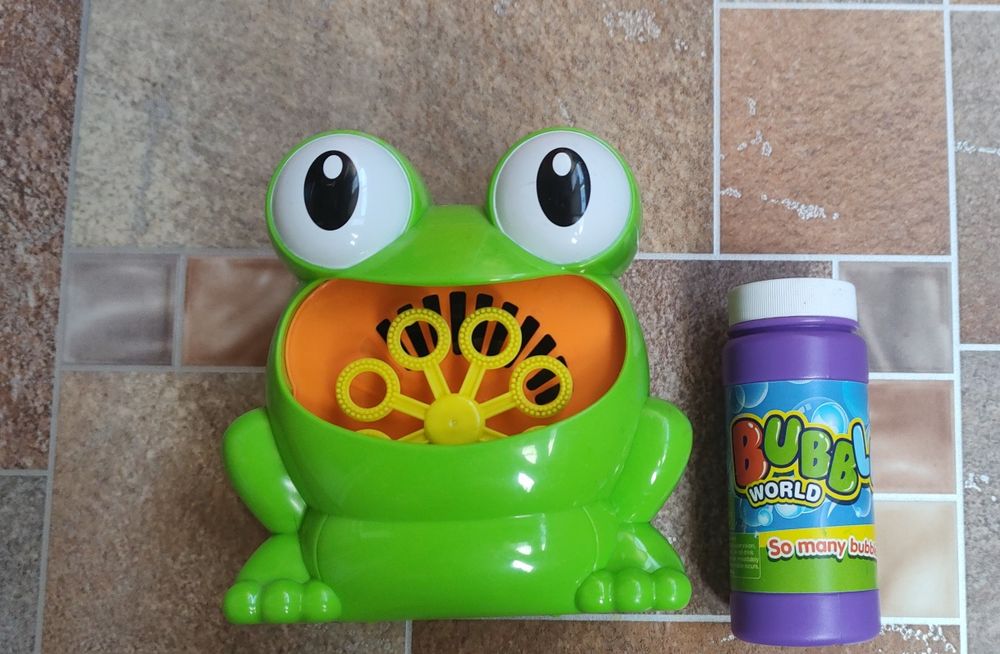 Генератор мильних бульбашок