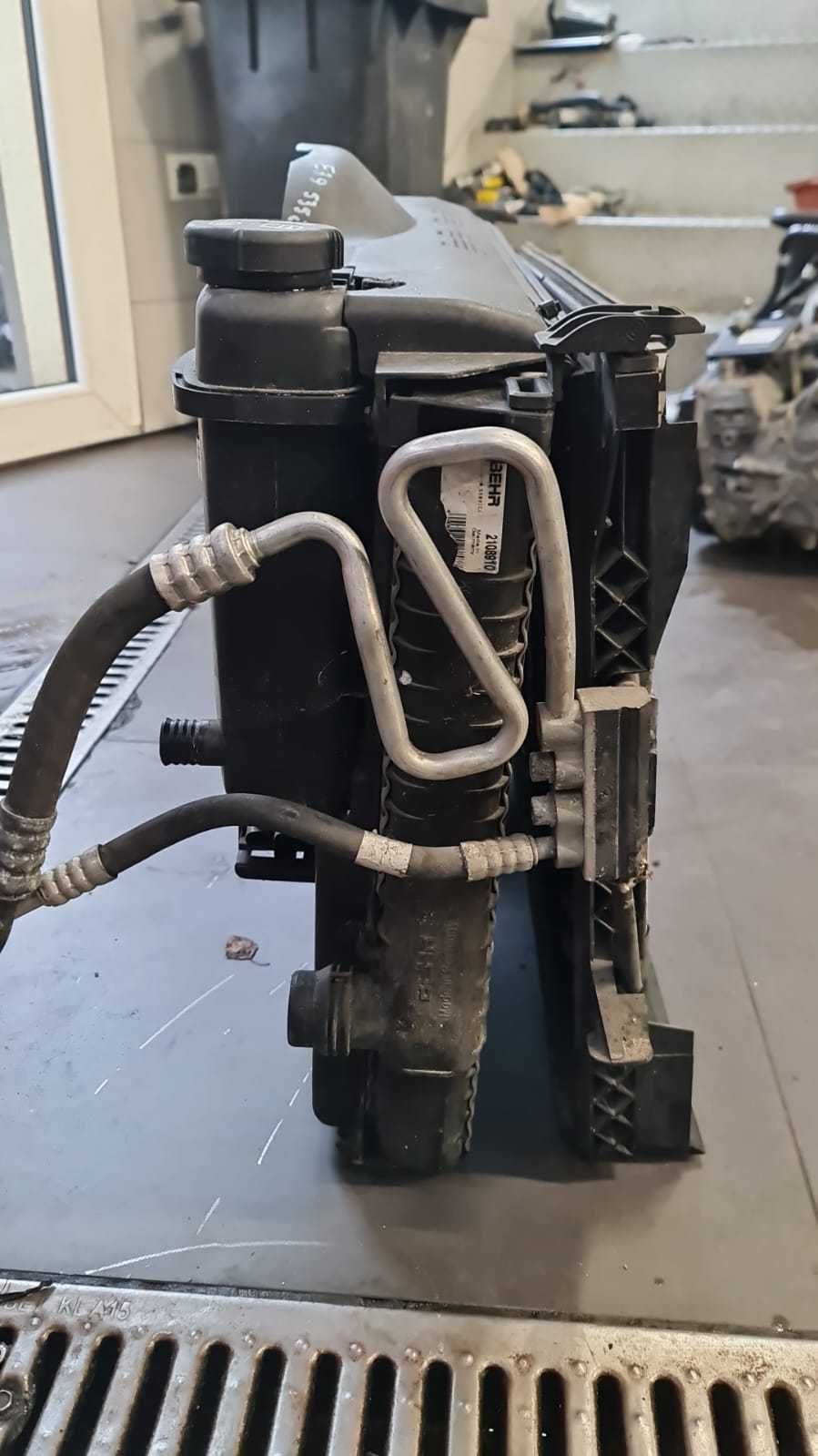 BMW E39 535 M62 Zestaw chłodnic silnika wody płynu obudowa klima