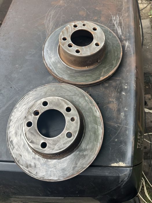 Спойлер бмв е34 Original Hella