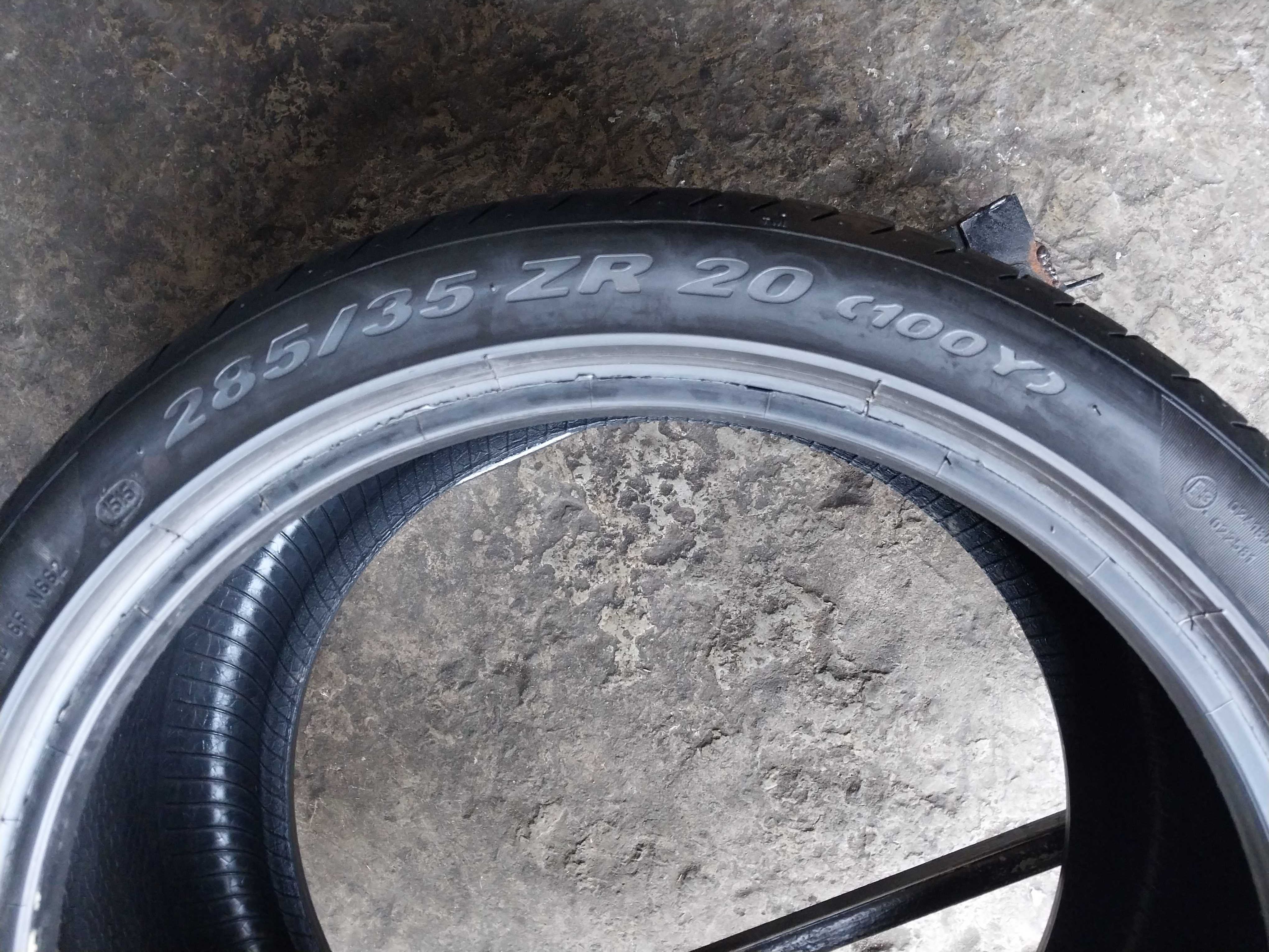 285 35 20 Pirelli p zero, літо. Ціна за 2 шт.. 4600.