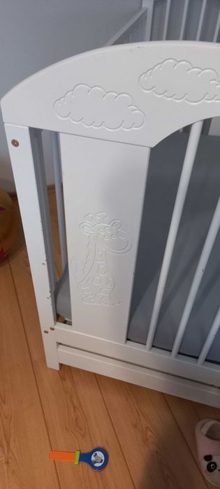Łóżeczku używane z materacem