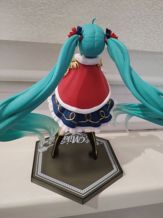 Колекційна аніме-фігурка Taito Miku Winter Live Міку Хацуне, 18 см