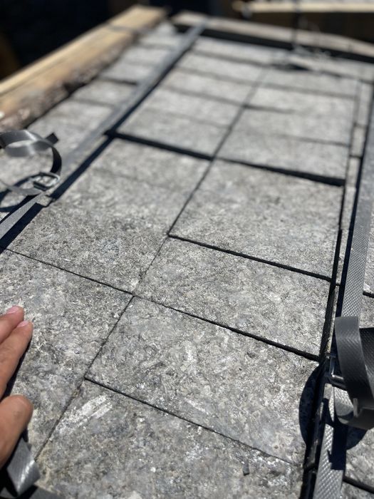 Продаж Гранітний камінь ПоРебрик Бордюр