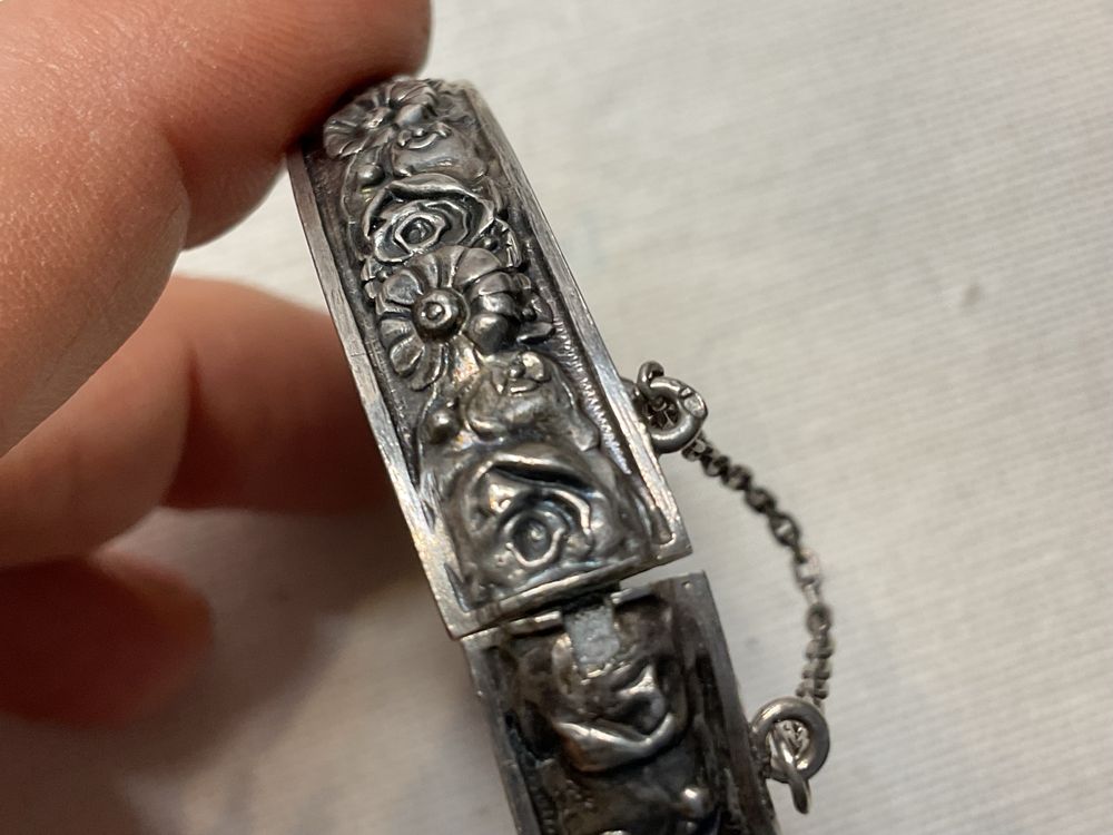 Pulseira antiga em prata com contraste