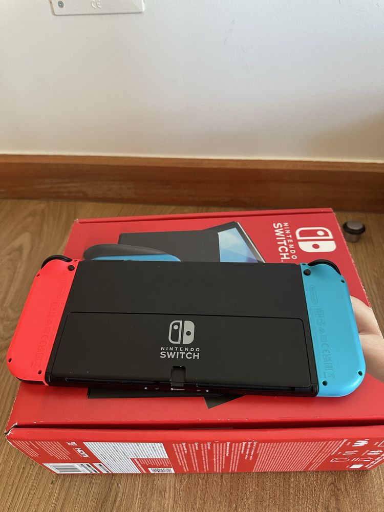 Nintendo Switch OLED