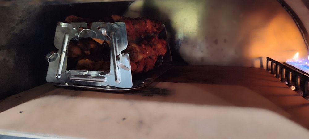 Печка подовая, печь  для пиццы, с конвекционной духовкой газ-электро