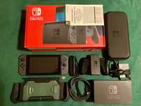 Konsola Nintendo Switch v2 – komplet + etui, grip, microSD