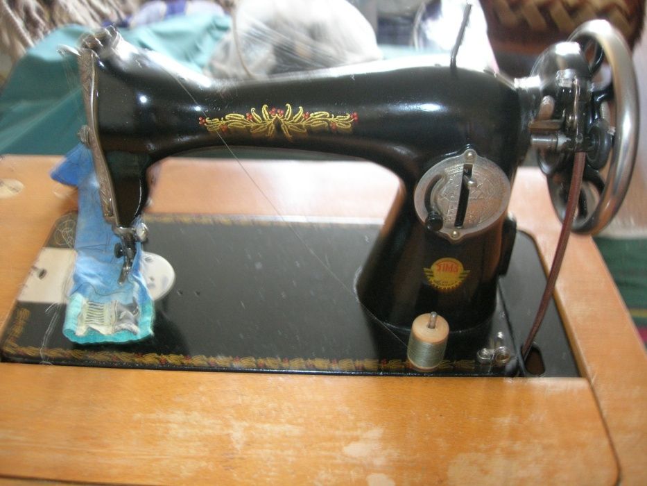 Швейная машинка"Подолка"