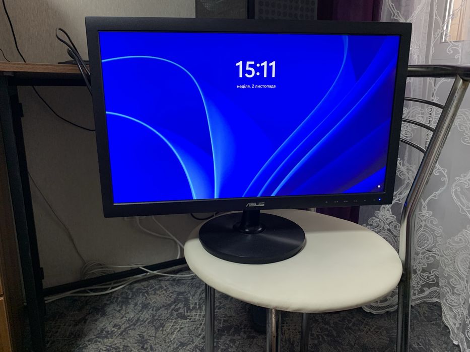 Монітор Asus 21.5