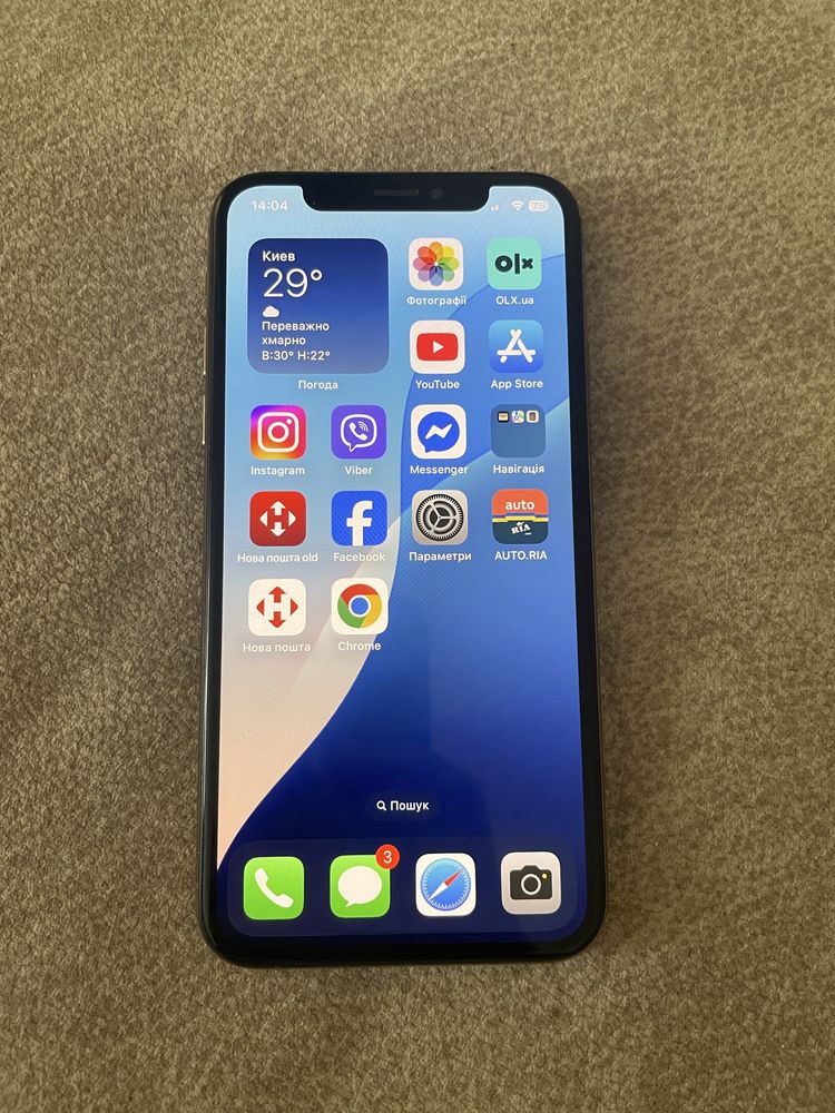 Продам Iphone  XS 64 gb