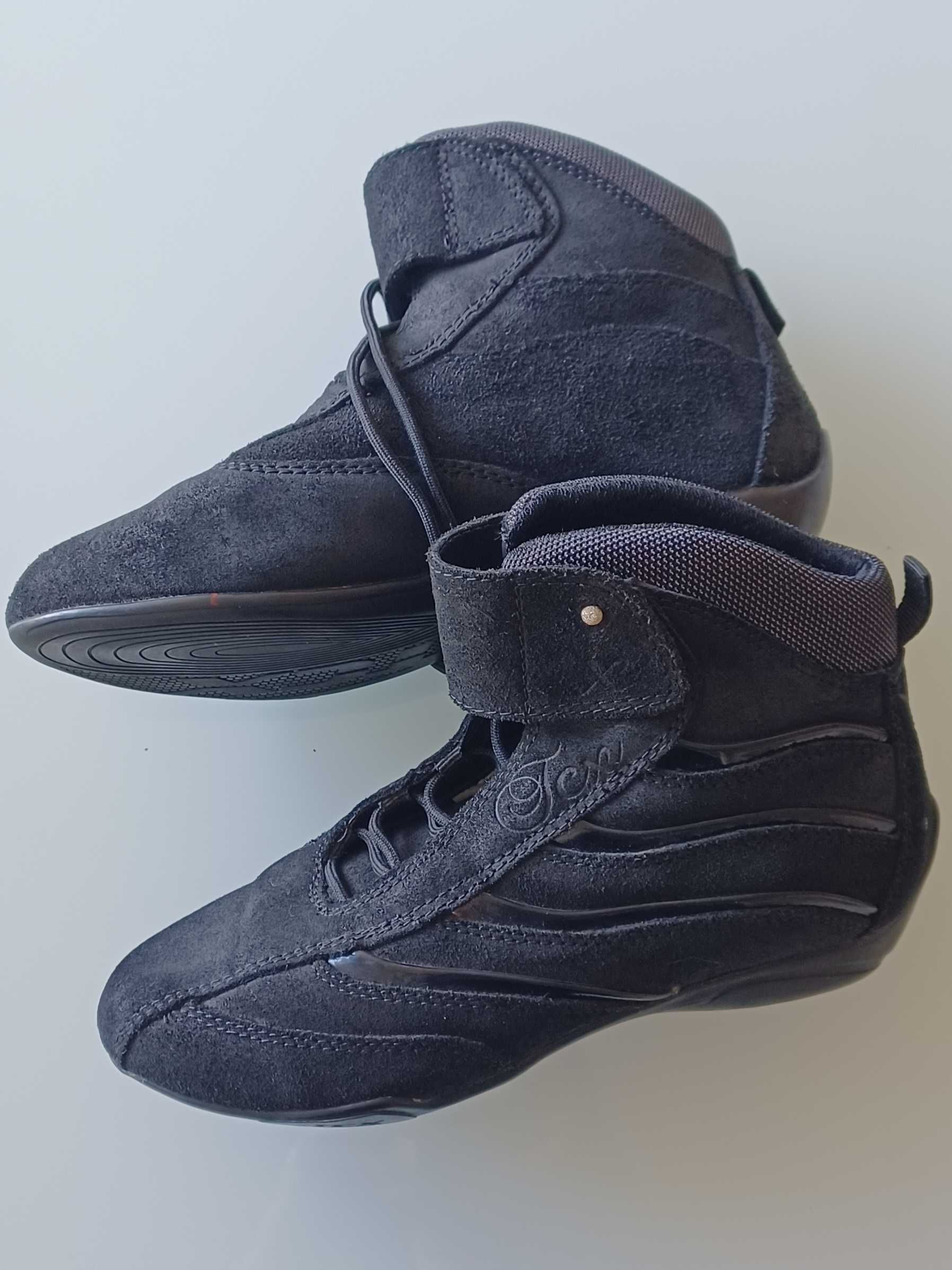 Botas TCX snhora tamanho 37