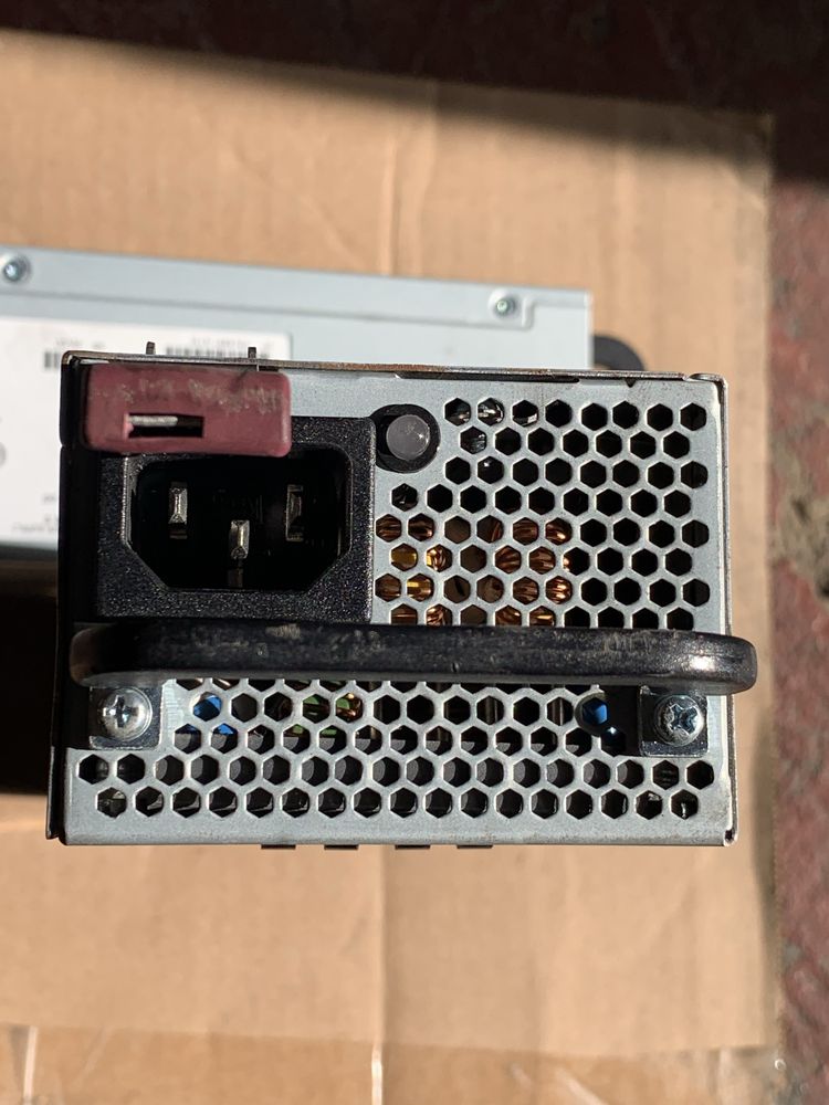 Блок живлення HP  DPS-600PB 1-А Сервер Полка Накопитель