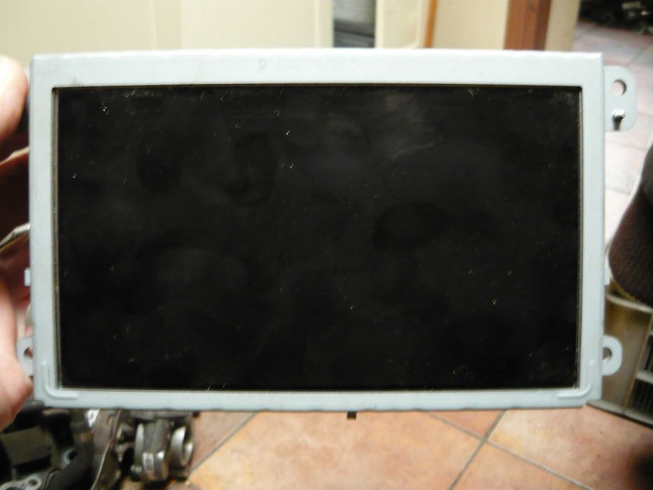 Audi A6 C6 wyświetlacz radia  monitor