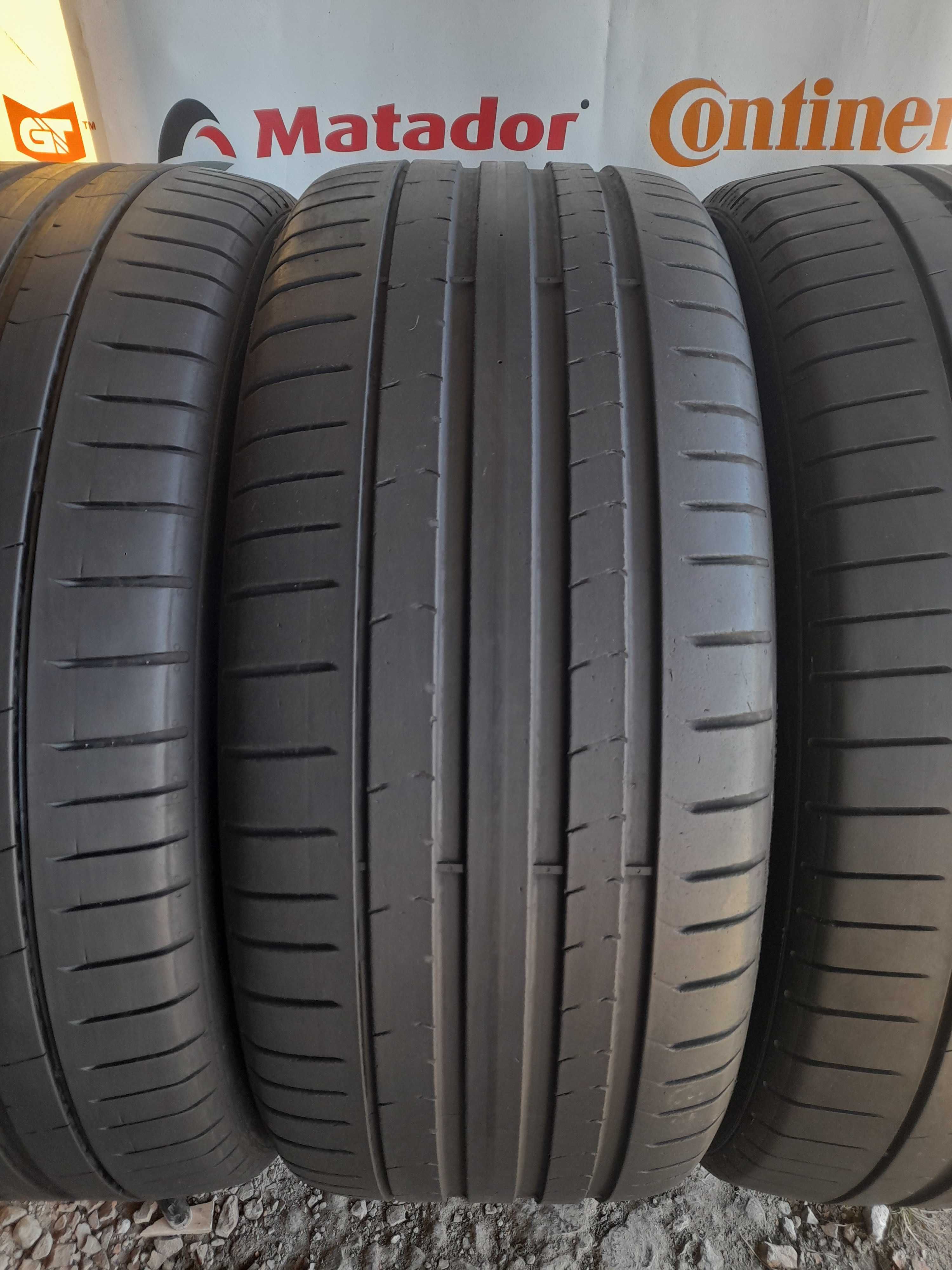 Літні шини  255/40 R21 Pirelli p zero pz4 2022 рік