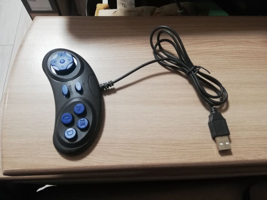 USB-геймпад XH-2028