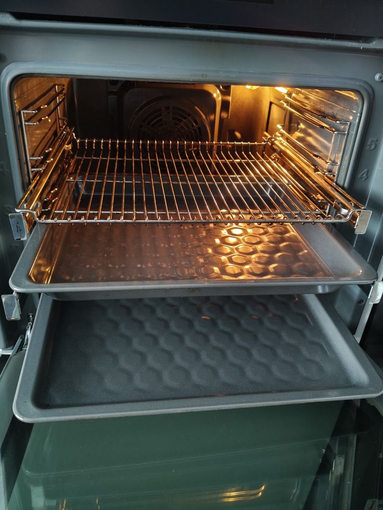 Piekarnik do zabudowy  AMICA EB521BA+ IN