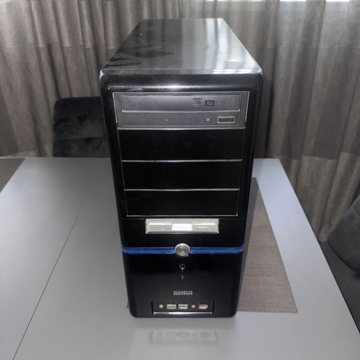 Продам ПК AMD Ryzen 3 2200g, 8 GB ОЗУ