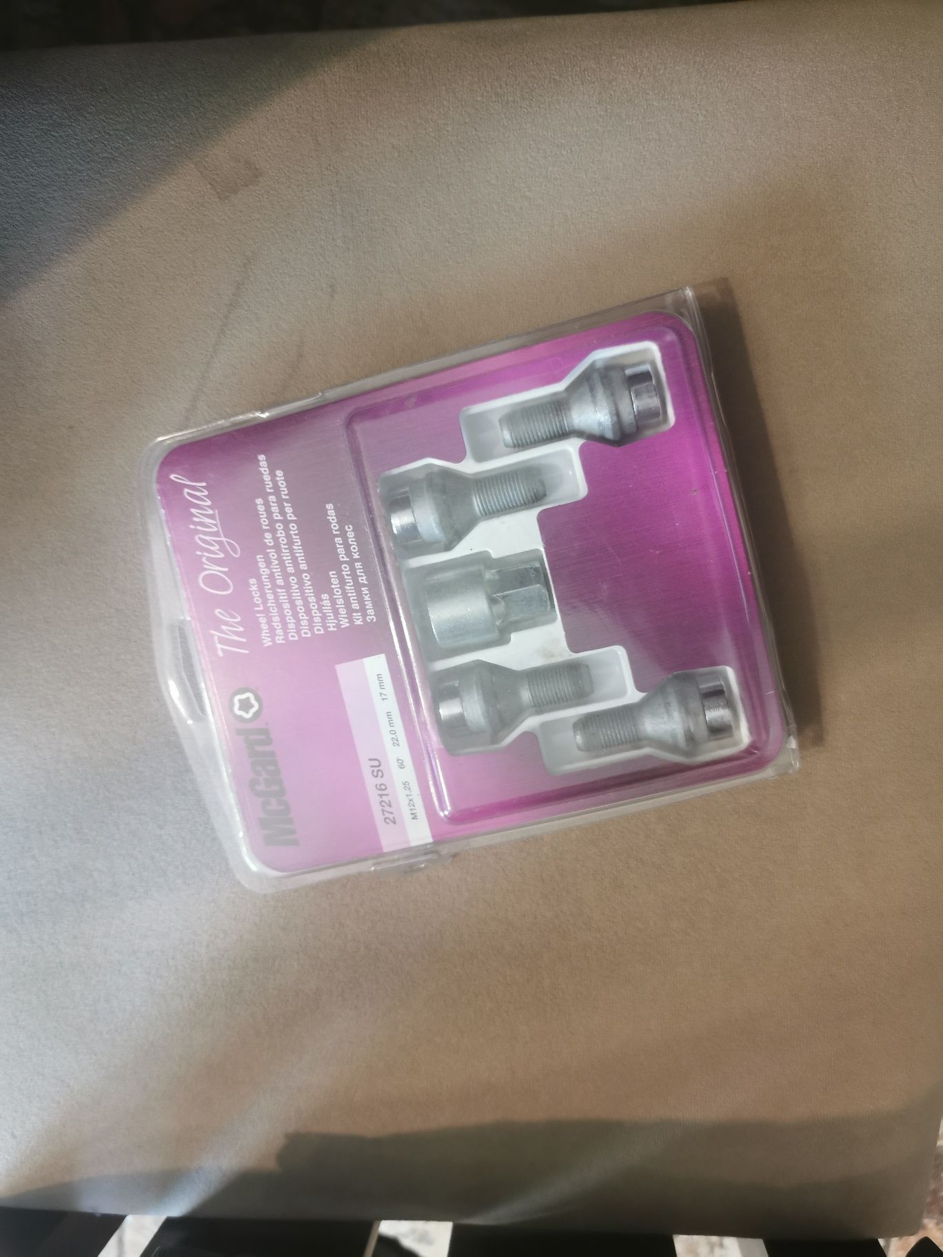 McGARD 27216SU Śruby zabezpieczające do kół felg 4 szt. M12 x 1,25