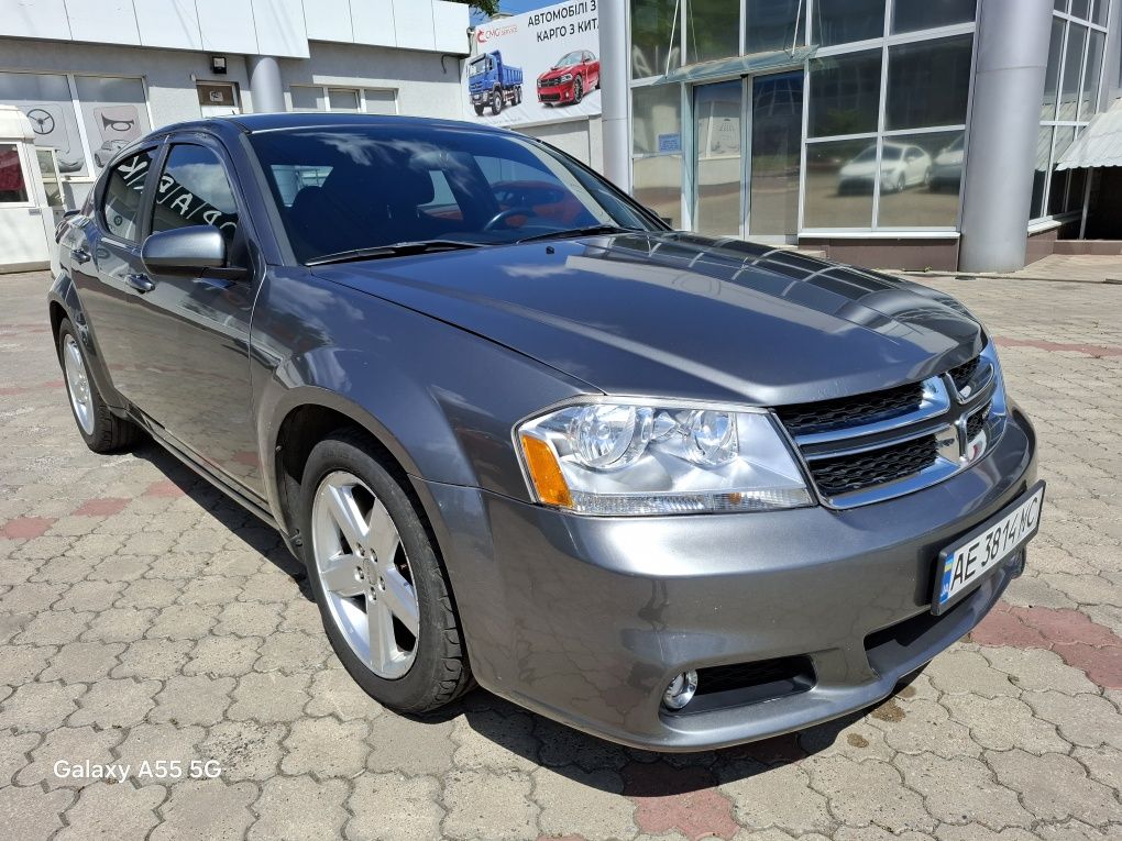 Dodge Avenger SXT 2013
