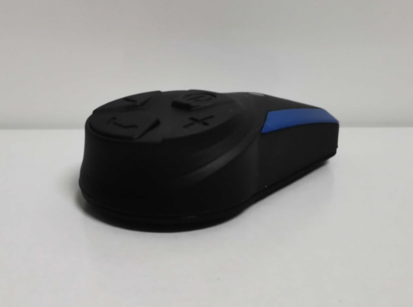 Auriculares/intercomunicadores Bluetooth/ FM /Capacete/Motard (NOVOS)