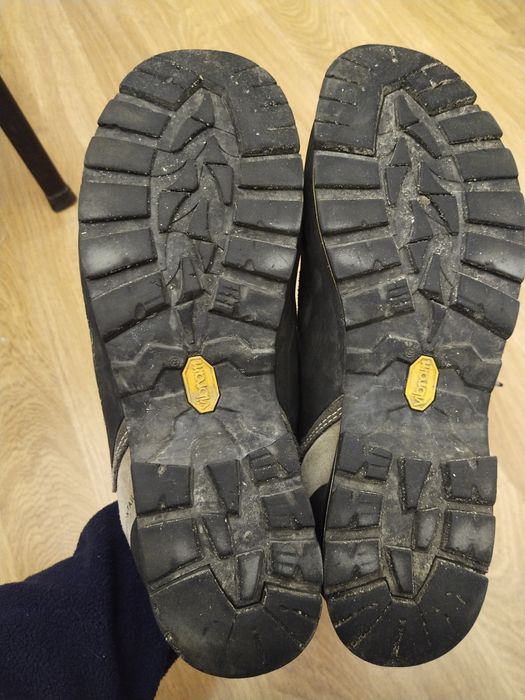 Тренінгові кросівки GARMONT DRAGONTAIL. 43 - 44 розмір, 28 см.