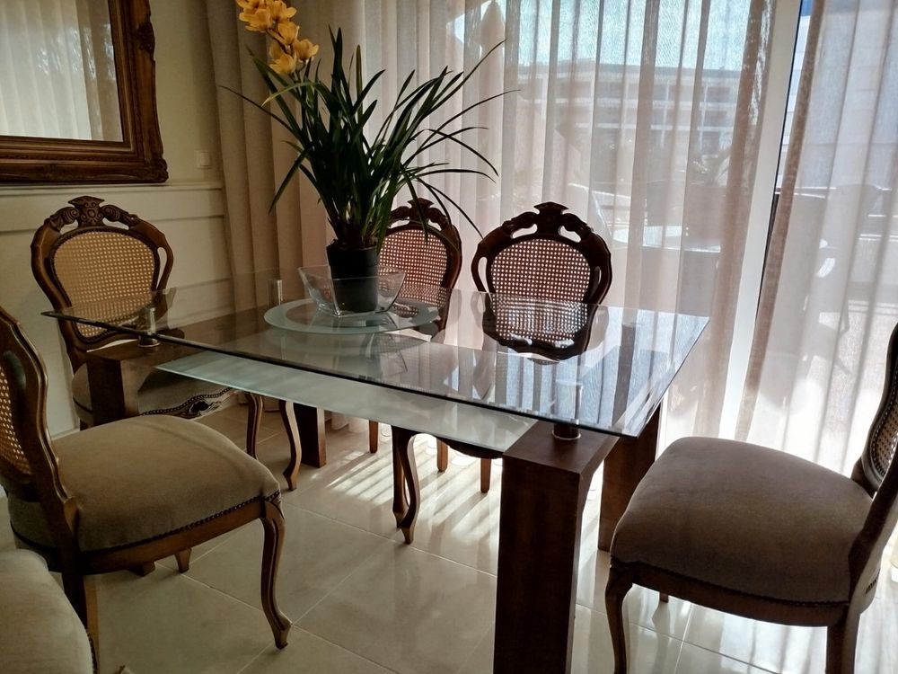 Mesa de refeições