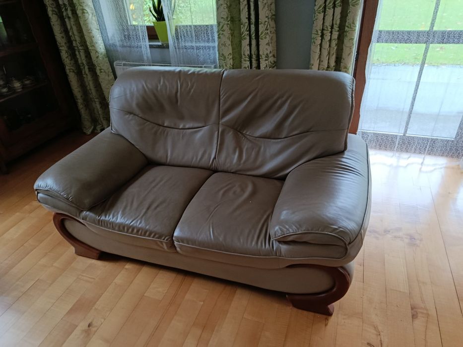 Kanapa- sofa  skórzana z fotelem za darmo