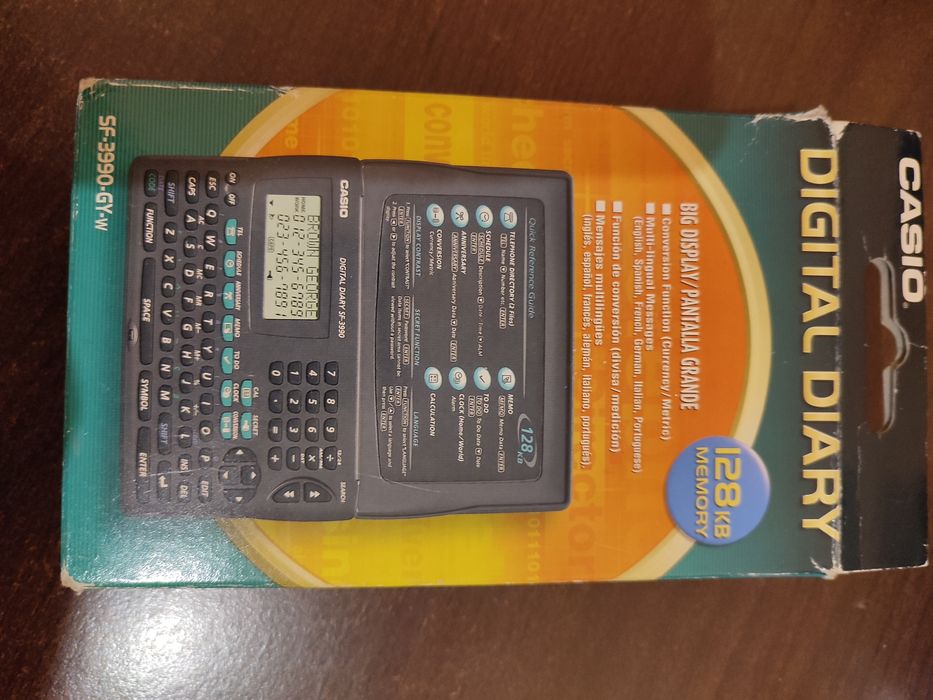 Электронная записная книга Casio SF-3990 GY-w Банк
