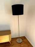 Candeeiro de pé com abajur IKEA