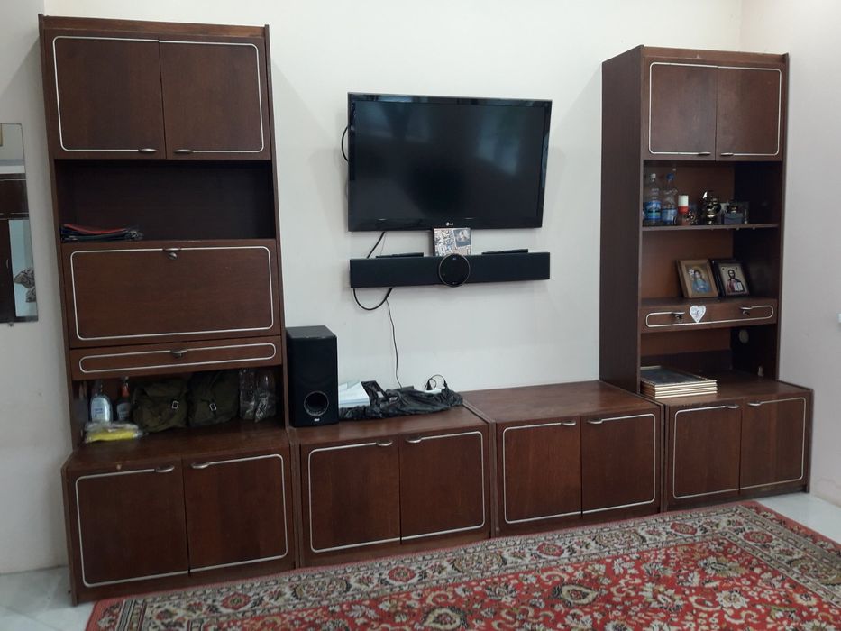 Стенка Шкаф Шифонер Тумбочка и другая мебель.