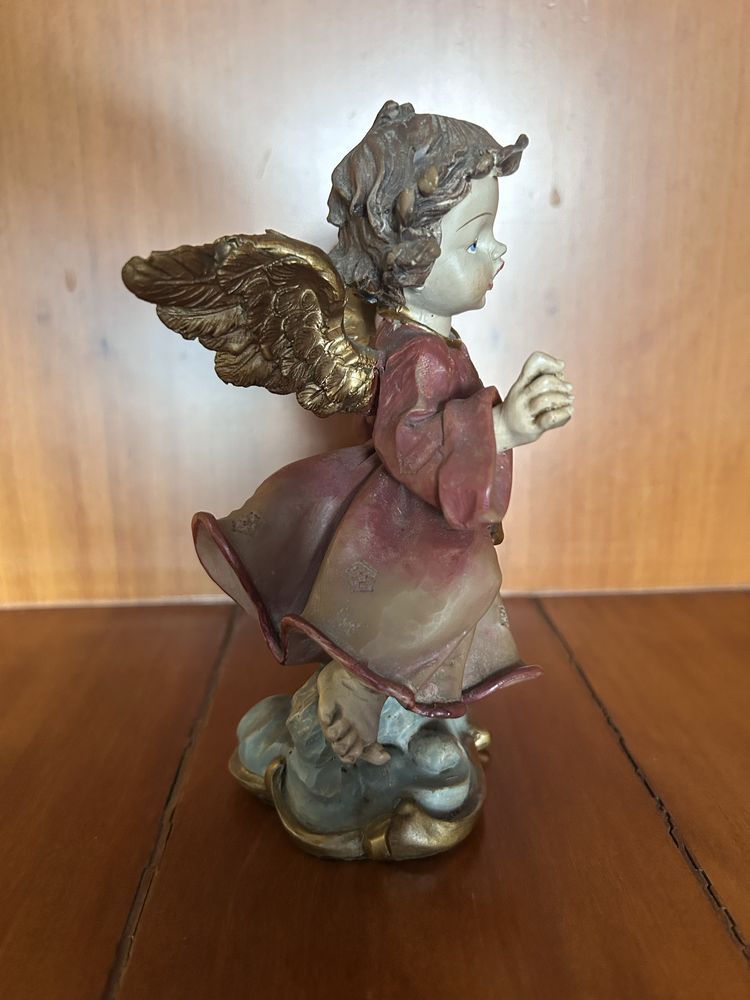 Figura de anjo em bom estado