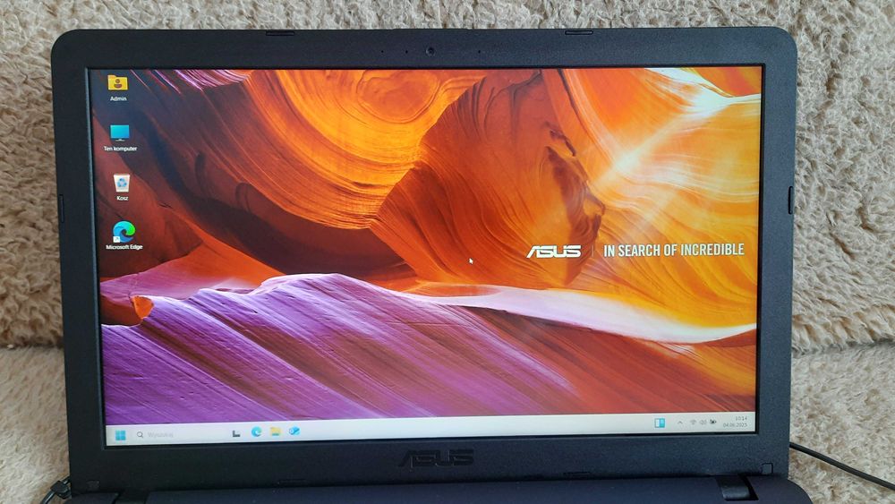 Laptop ASUS F543B