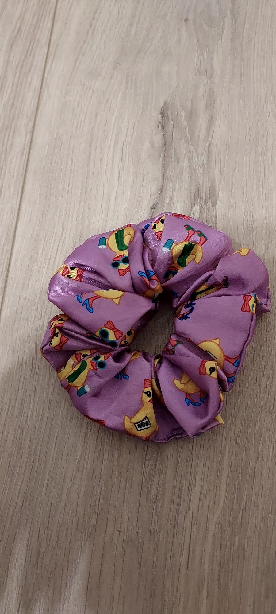 Zestaw scrunchie do włosów Julki Żugaj
