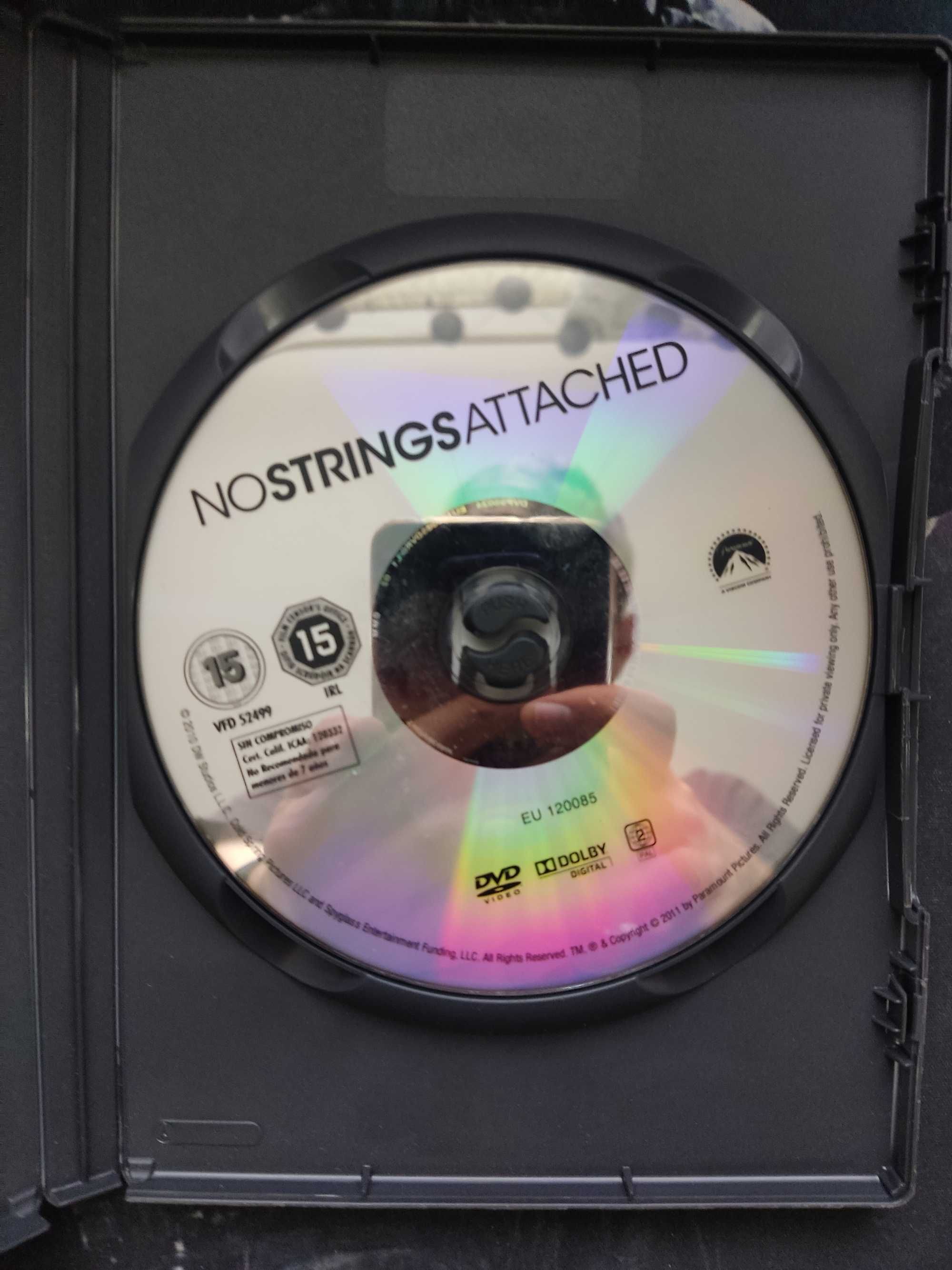 No Strings Attached DVD-Video EN