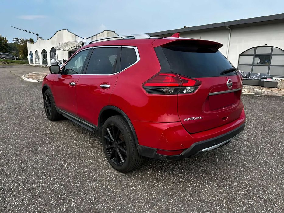 Nissan X-Trail      2017