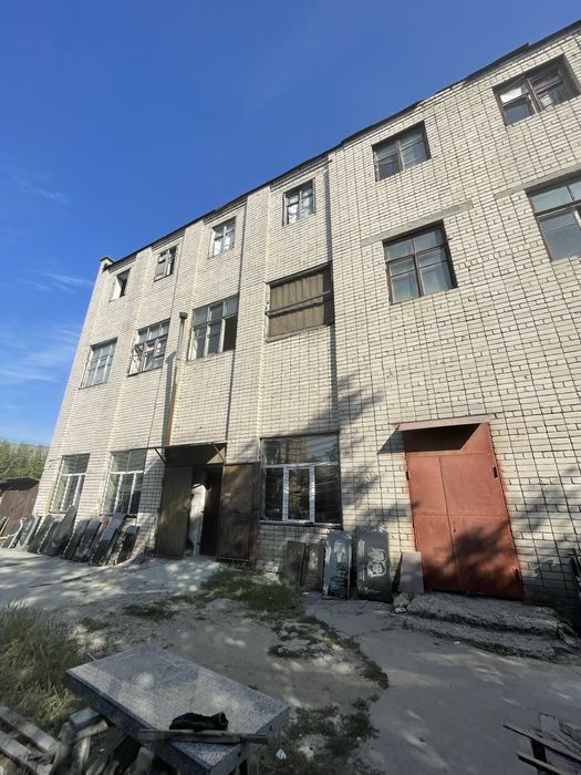 Продаж / Оренда промислових будівель та приміщень м. Умань