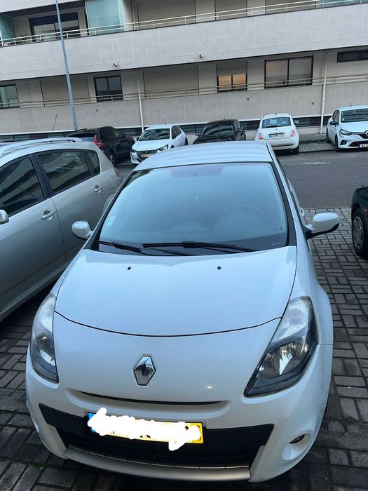 Renault Clio III 1.5 dCi (2012) – Nacional, económico e fiável