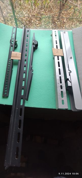 Кронштейни для кріплення телевізора