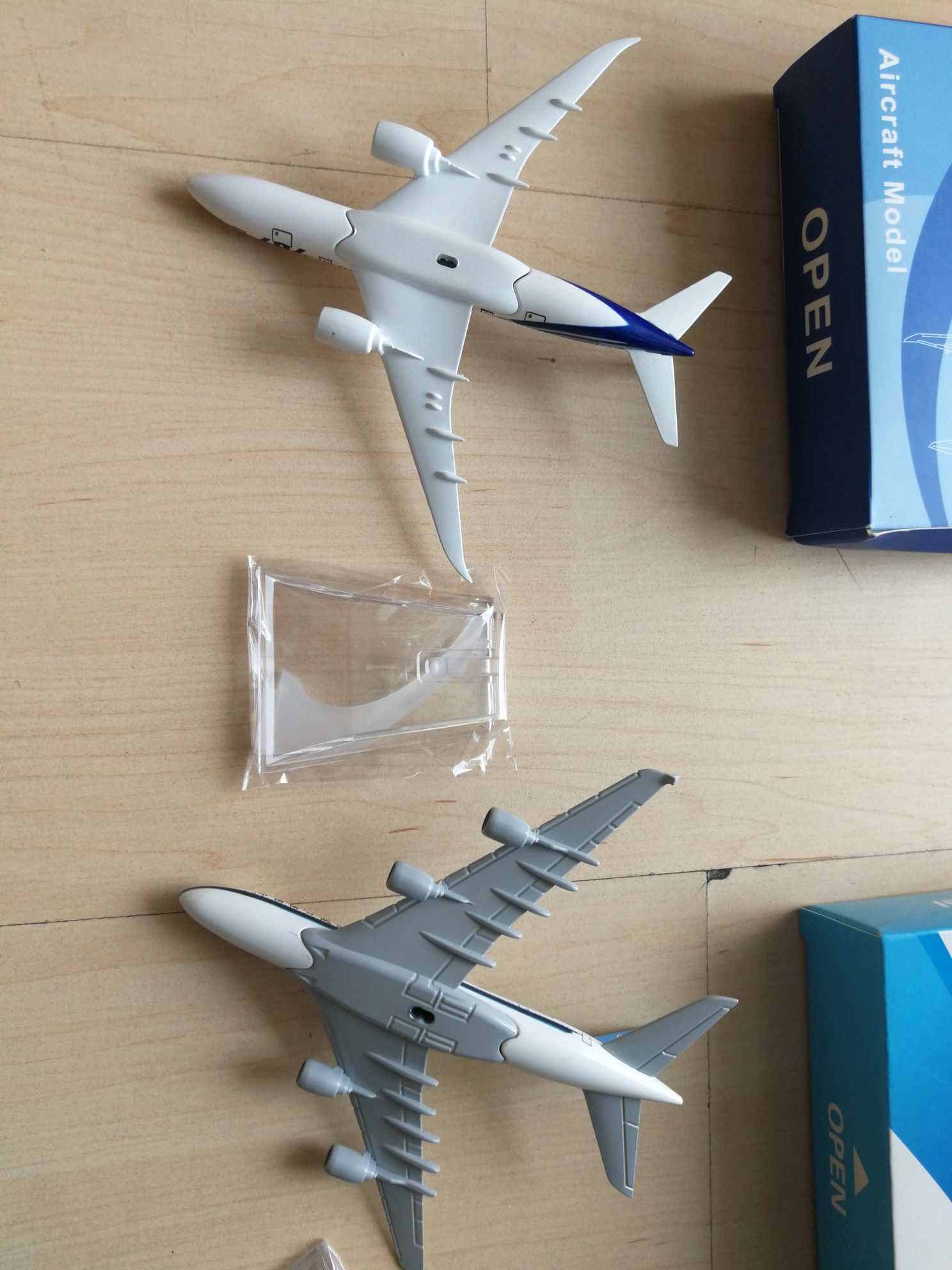 2x model samolot boeing 787 Ana airbus a380 metalowy metal