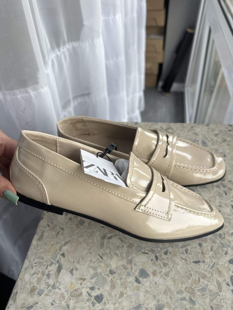 Zara nowe beżowe mokasyny damskie 37