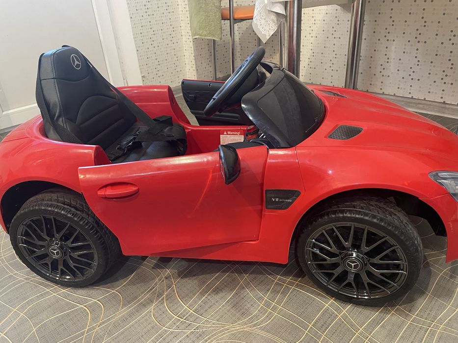 Продам детский электромобиль