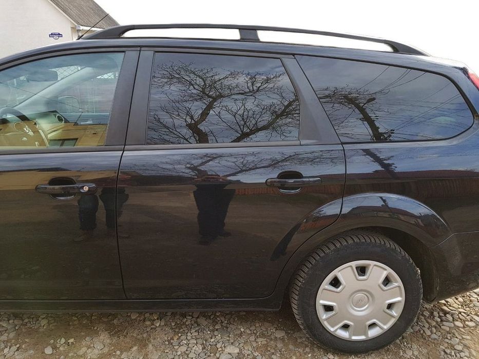 Ford Focus 2005-2011 Caravan Рейлинги алюминиевые (Черные)