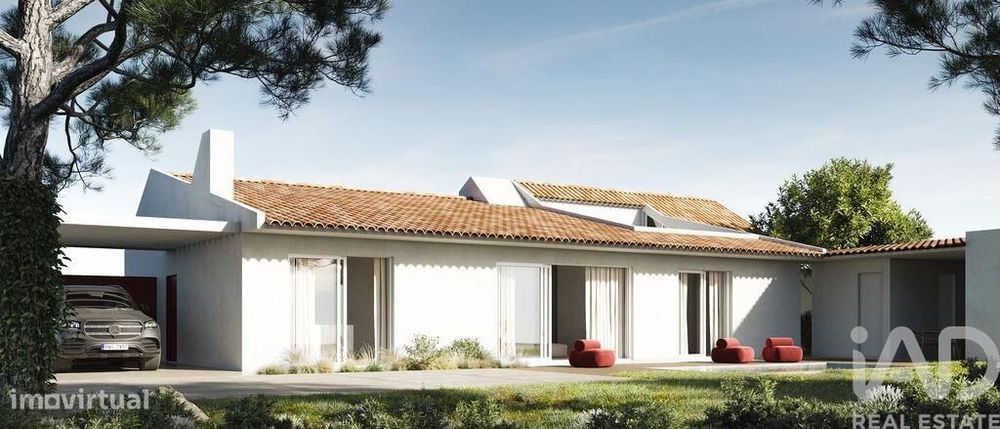 Casa / Villa T3 em Serra d'El-Rei de 242,00 m2