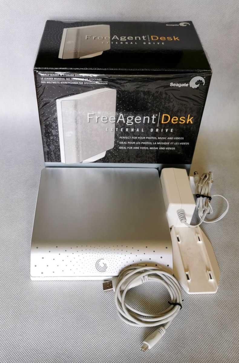 Obudowa dysku 3.5" USB Seagate FreeAgent Desk Serial ATA TANIO