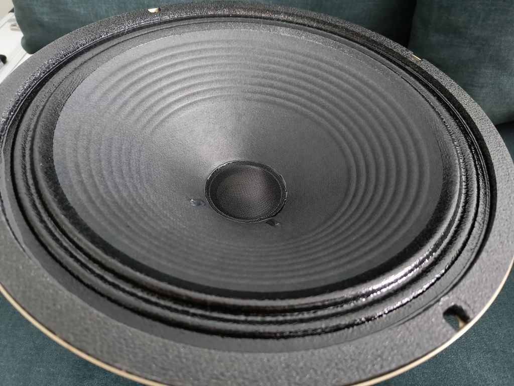 Celestion vintage 30 v30 8 ohm