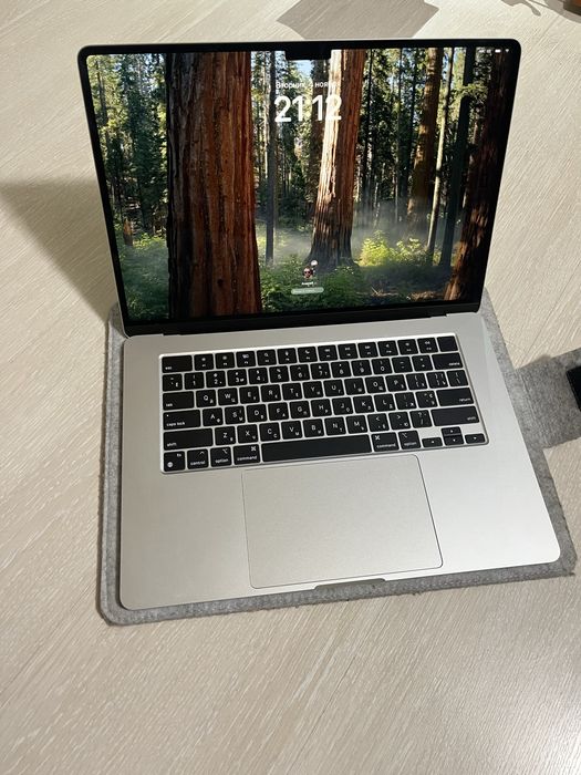 MacBook AIR 15 серебристый