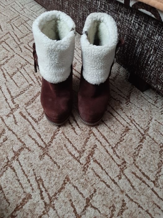 Чоботи жіночі натуральний замш